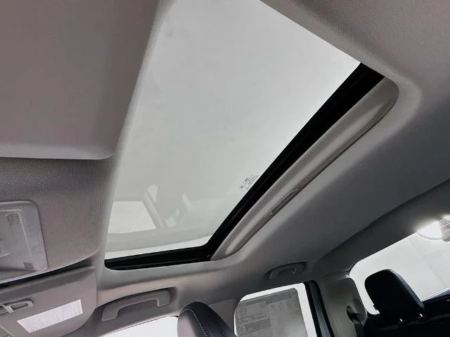 New 2026 Space White Metallic Ford Maverick Lobo™ image 50
