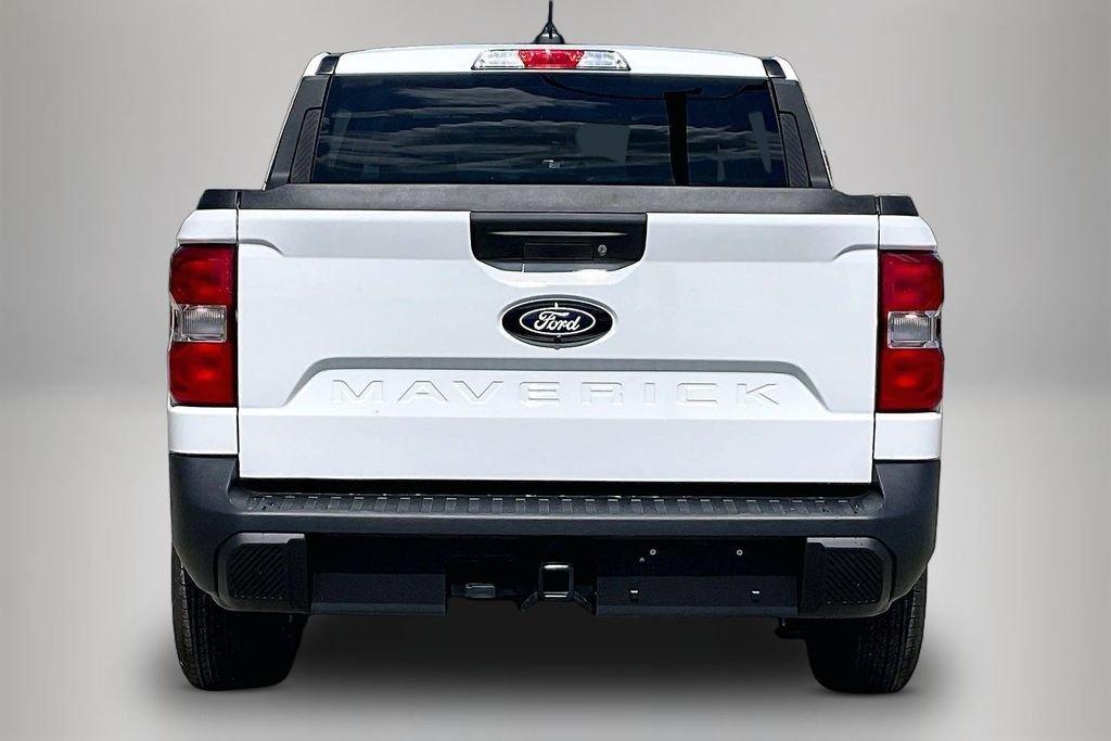 New 2026 Oxford White Ford XL image 3