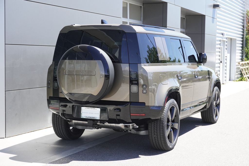 New 2026 Gondwana Stone LAND ROVER X-Dynamic SE image 2