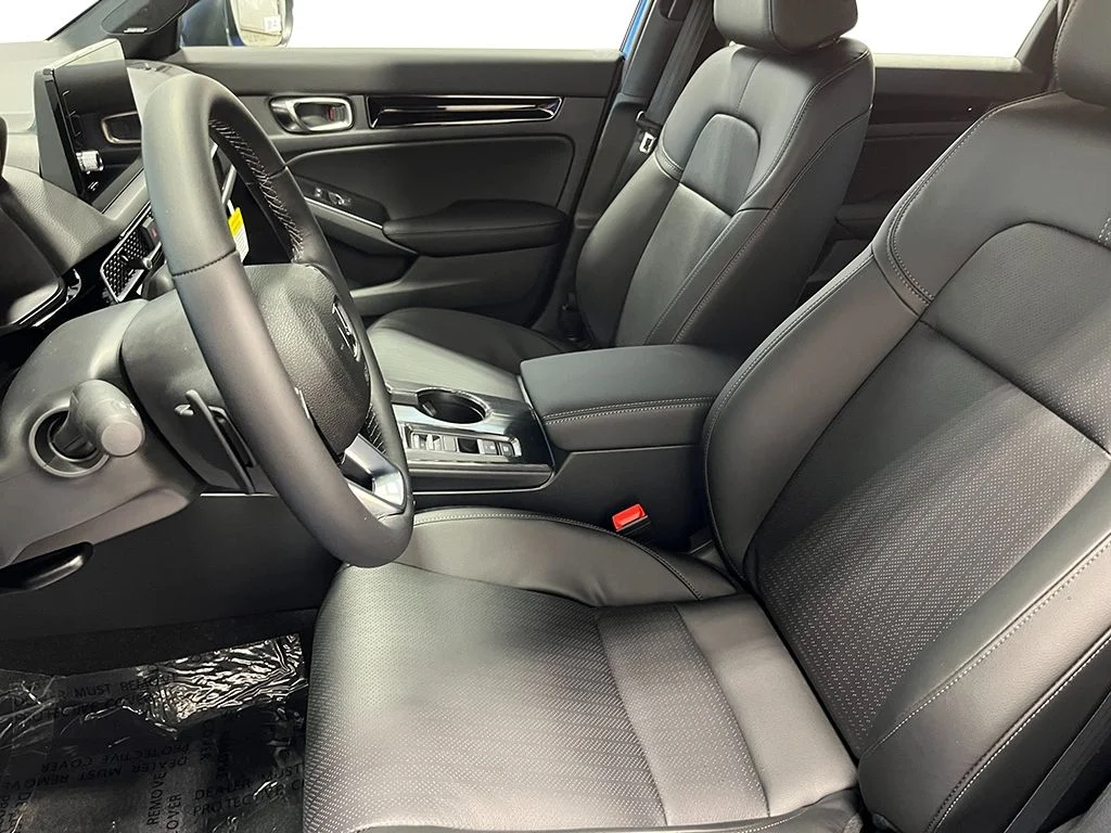 2026 Honda Civic Hatchback Sport Touring - Photo 14