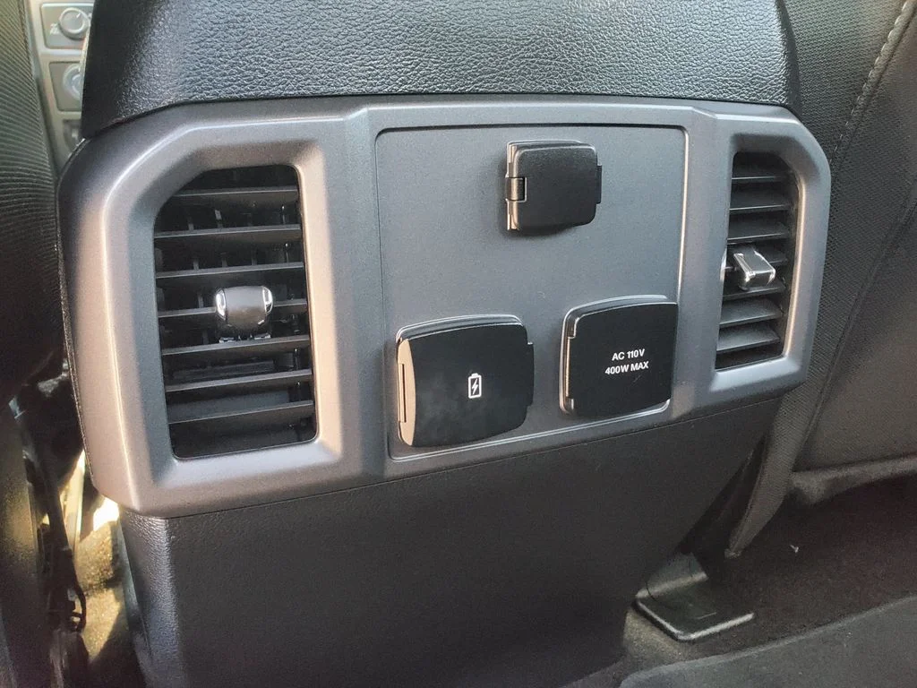 Used 2018 Black Ford  image 29