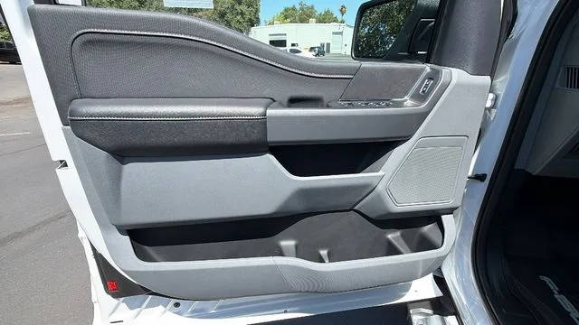 New 2026 Oxford White Ford XLT image 20