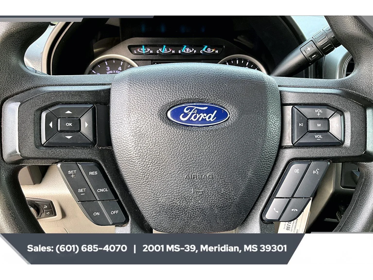 Used 2020 Oxford White Ford XLT image 23