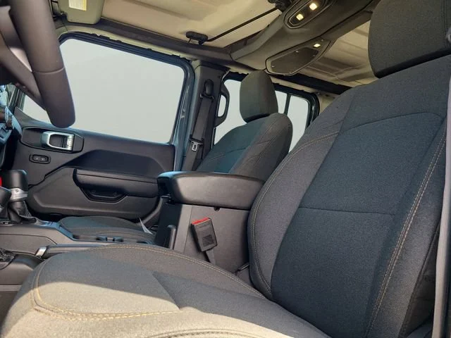 Used 2024 Gray Jeep Sport S image 21