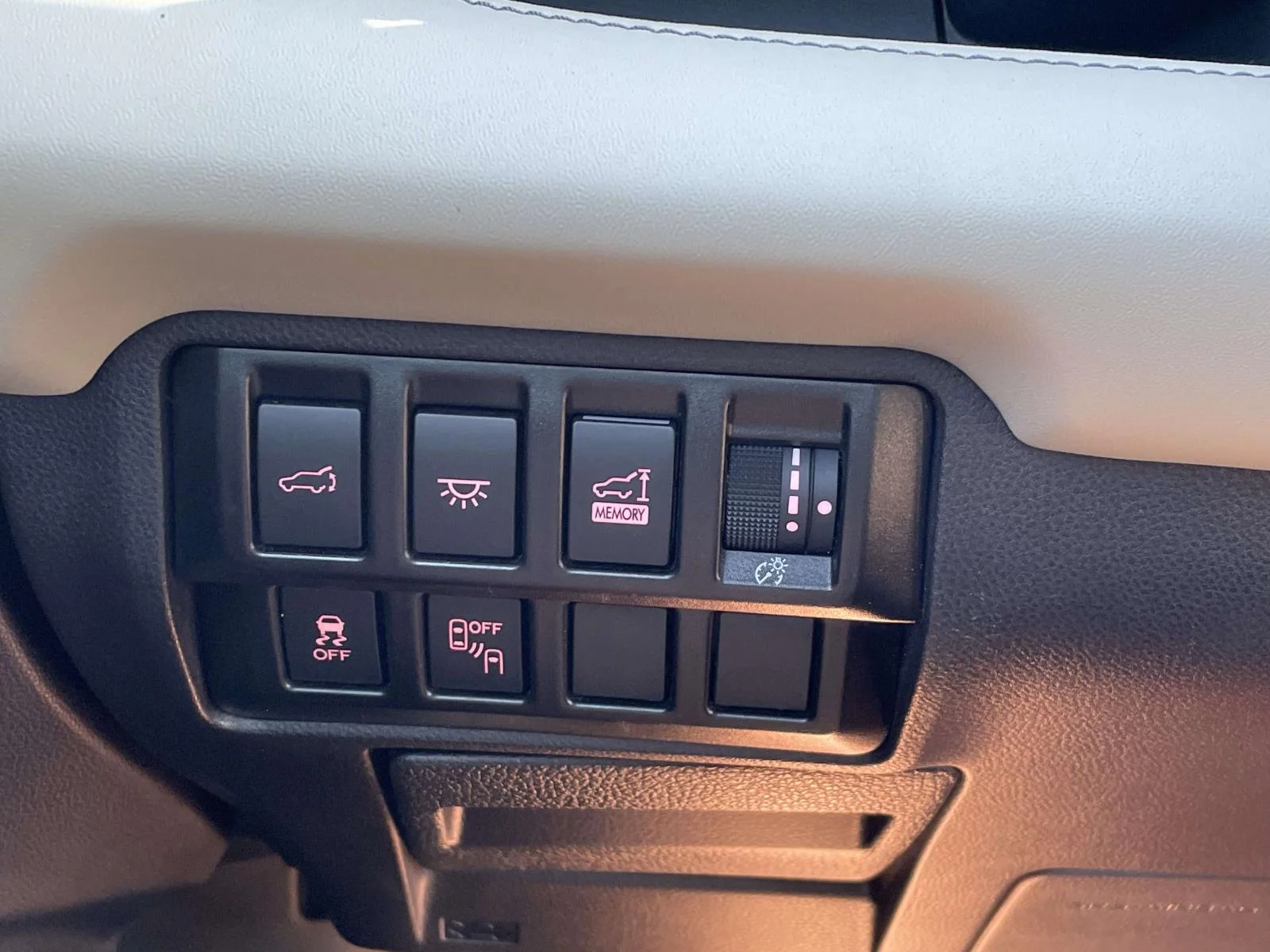 Used 2022 Gray Subaru Limited image 31