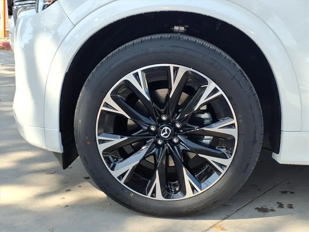 2026 Mazda CX-90 Premium Plus Package - Photo 23