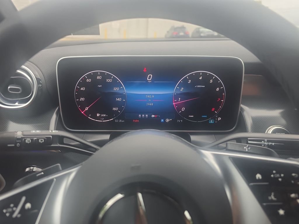 Used 2026 White Mercedes-Benz GLC 300 image 16