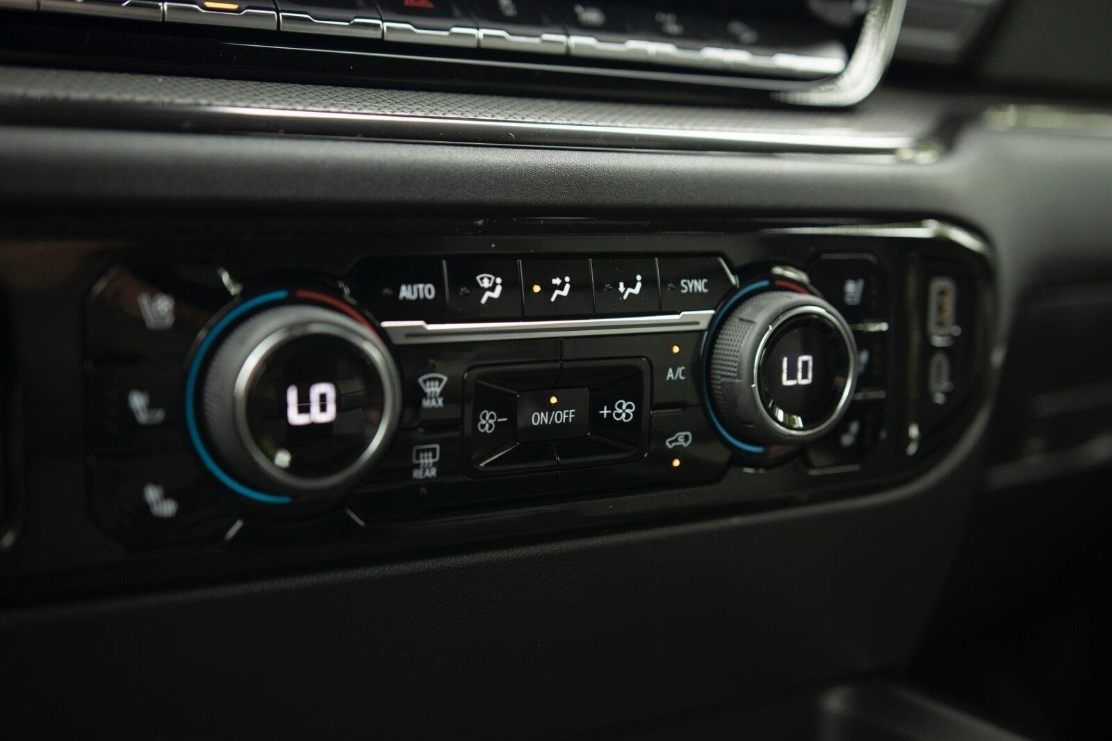 2026 Chevrolet Silverado 2500 HD ZR2 - Photo 21