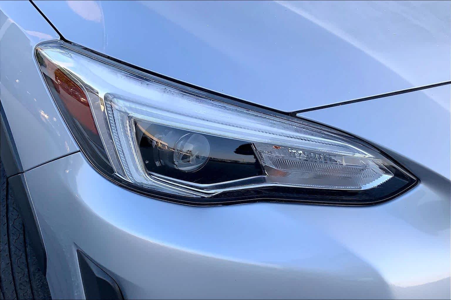 Used 2023 Ice Silver Metallic Subaru Limited image 27