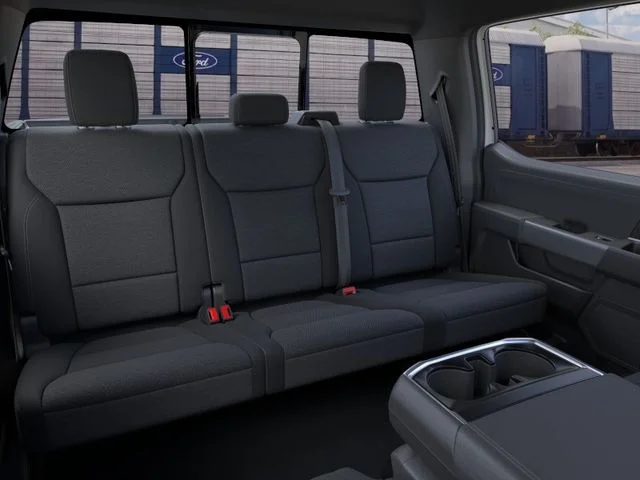 New 2026 Oxford White Ford XLT image 11