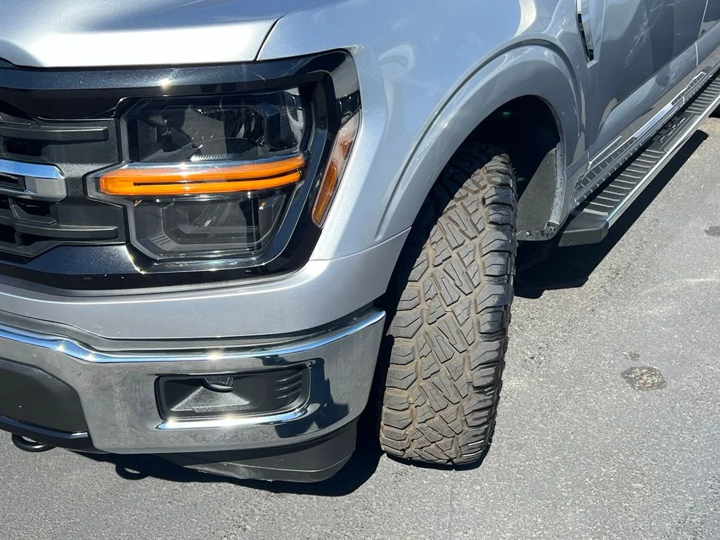 Certified Used 2024 Iconic Silver Metallic Ford XLT image 3