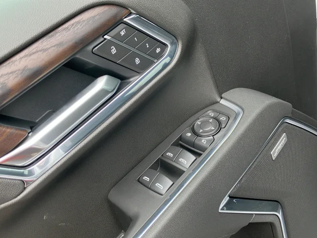 2026 GMC Sierra 1500 SLT - Photo 22