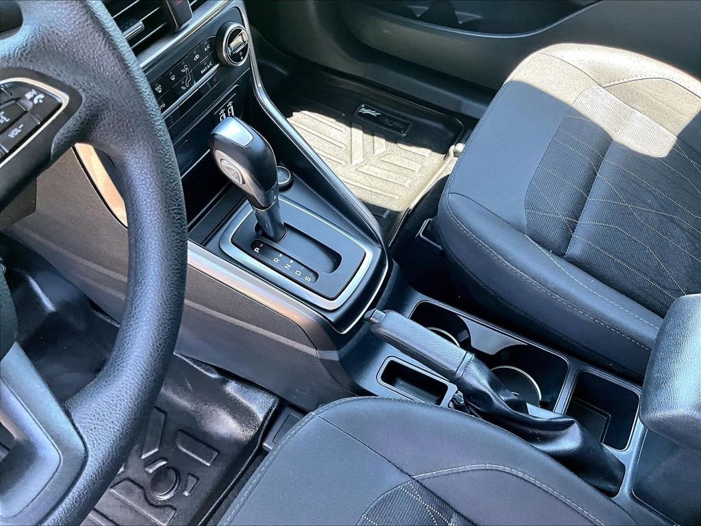 Used 2022 Silver Ford SE image 20