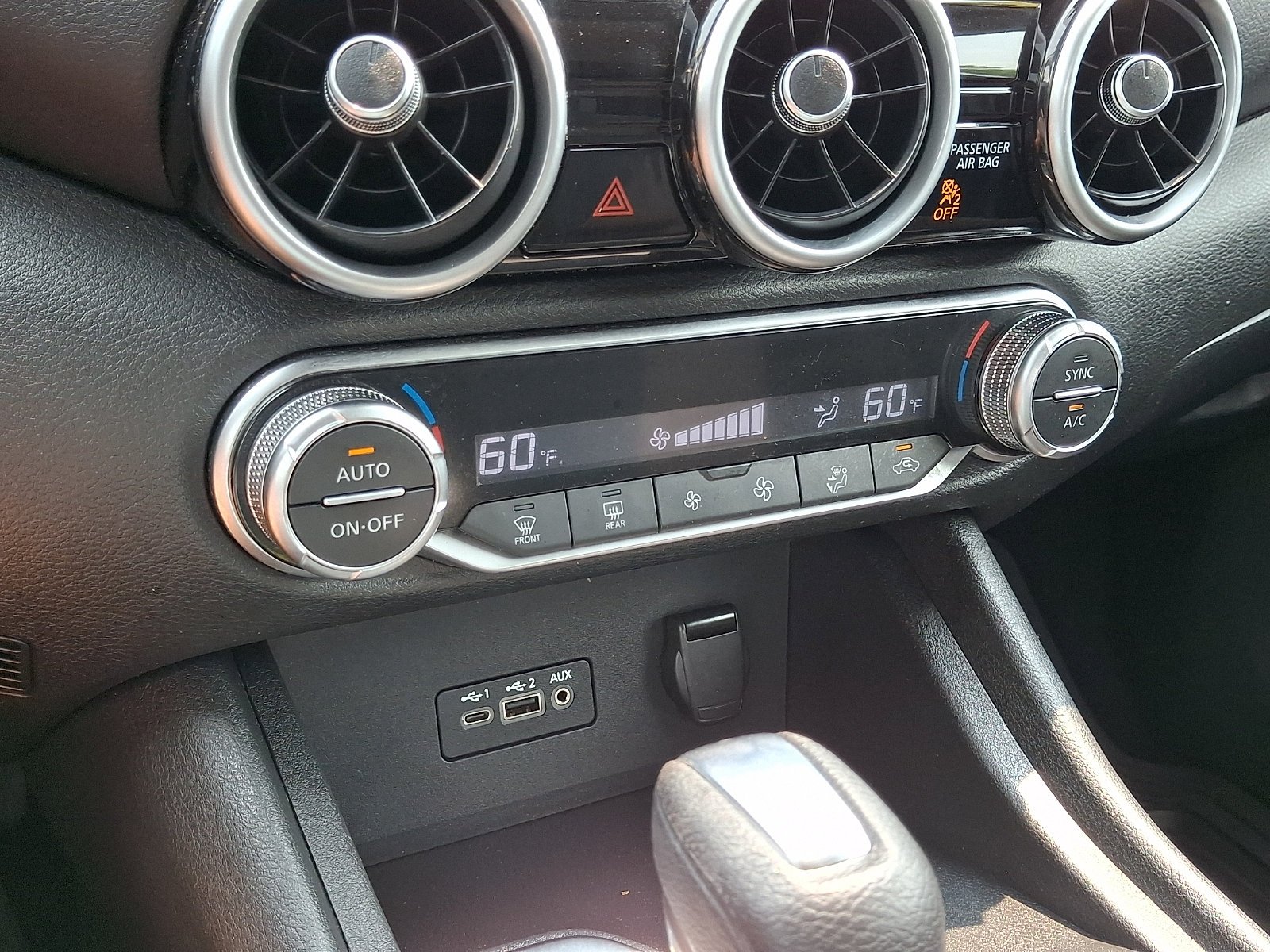 Used 2020 Aspen White Tricoat Nissan SV image 17
