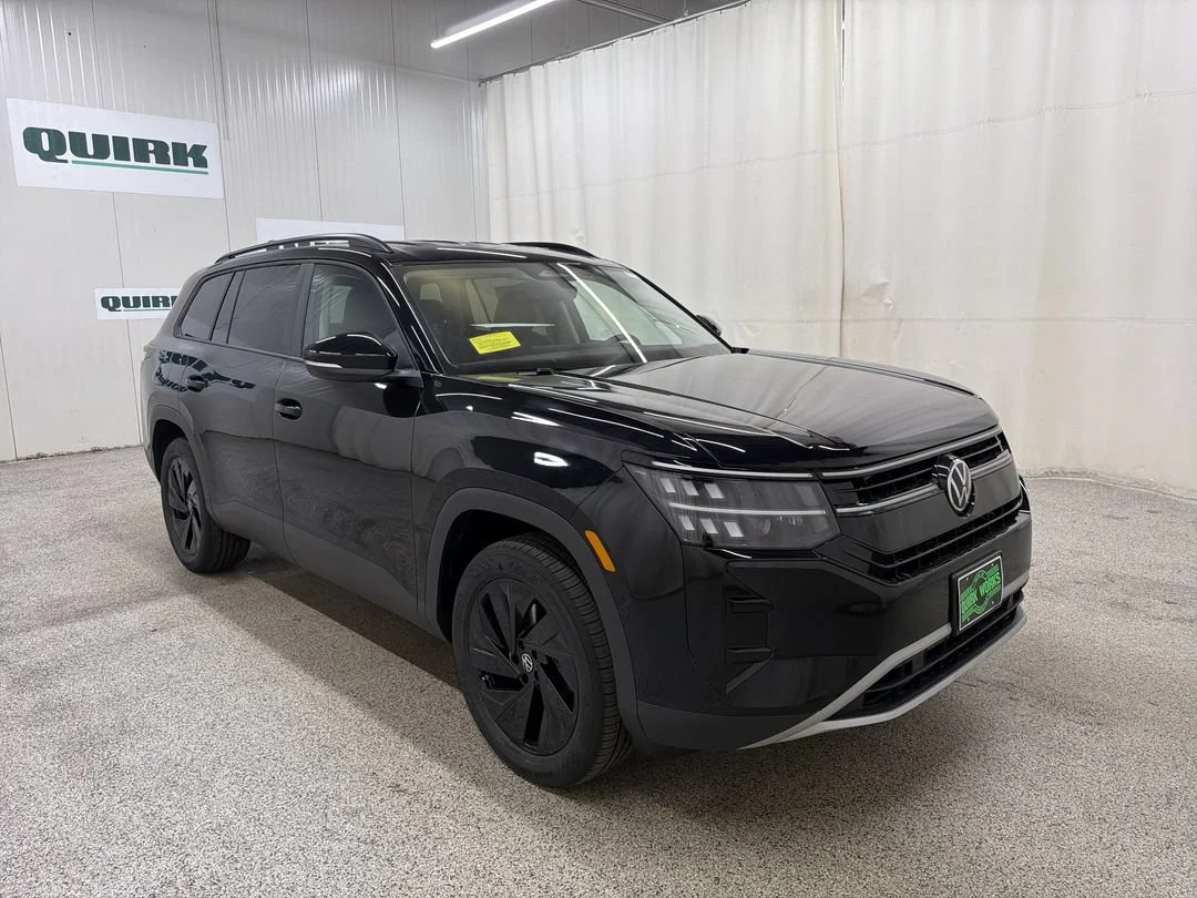 2027 Volkswagen Atlas SE w/Tech