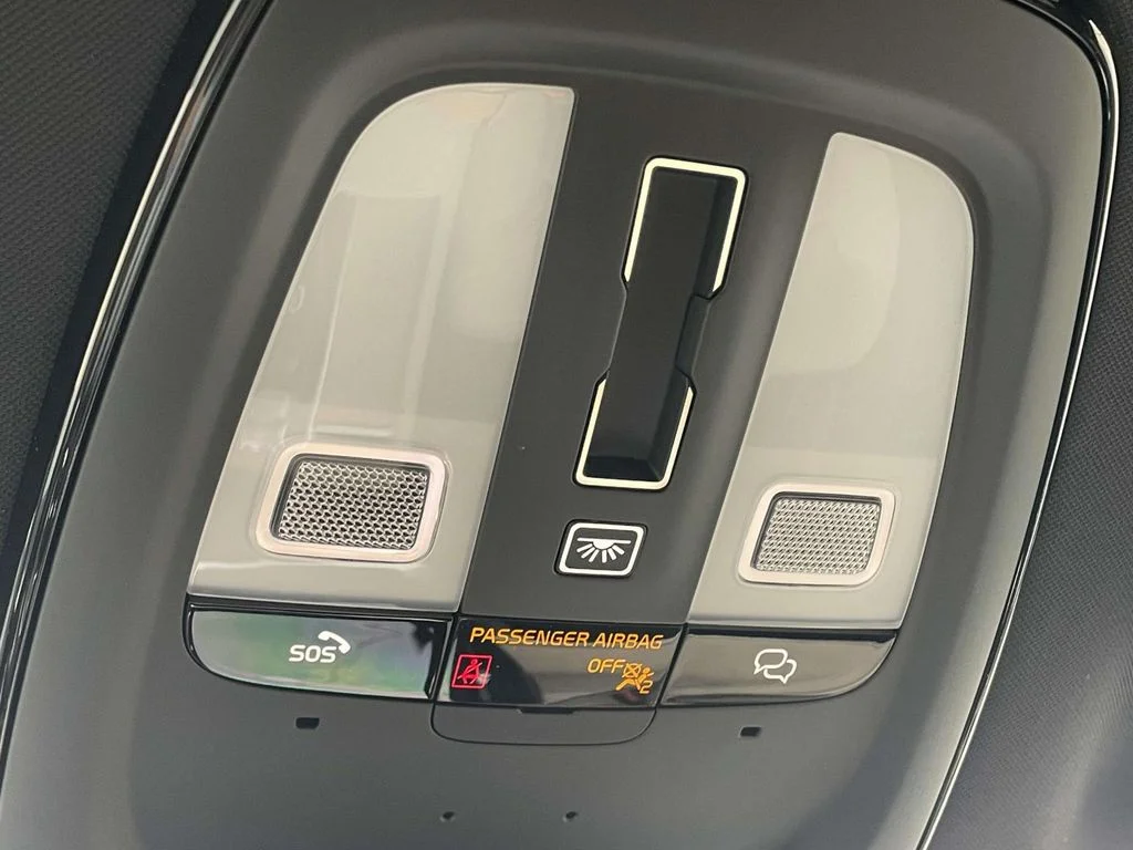 New 2026 Vapour Grey Volvo Plus image 23