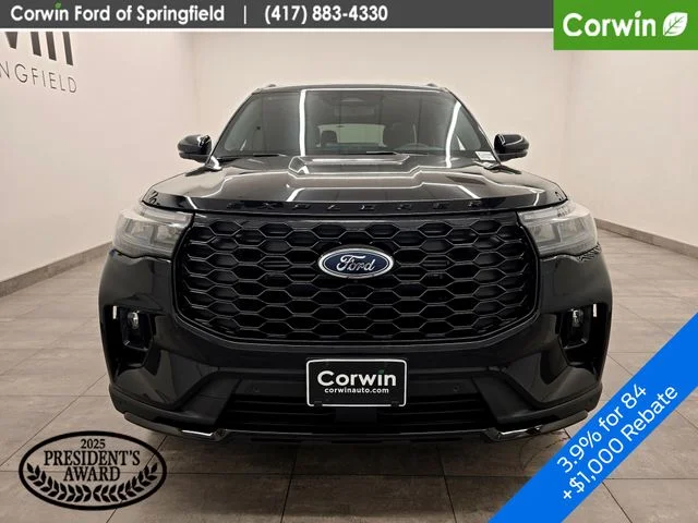 New 2026 Agate Black Metallic Ford ST-Line image 11