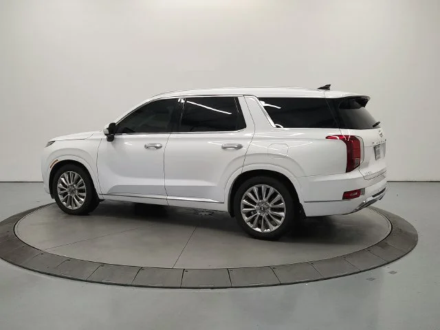 Used 2020 White Hyundai Limited image 6