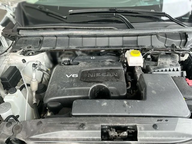 Used 2024 White Nissan Platinum image 30