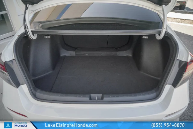 Used 2025 Platinum White Pearl Honda Sport image 28