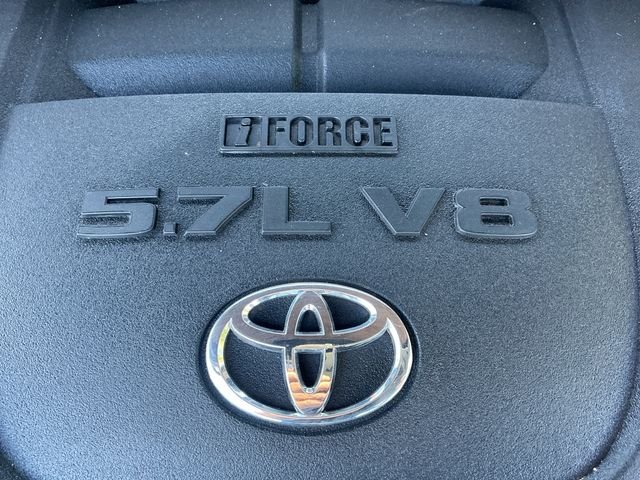 Used 2020 Black Toyota SR5 image 25