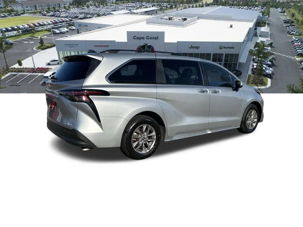 Used 2024 Silver Toyota XLE image 4