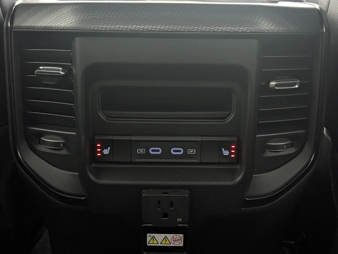 New 2026 Grey RAM Rebel - - 4x4 - 6.4L HEMI V8 - Rebel Level 1 Equip Grp - 5th Wheel/Gooseneck Prep & More! image 28
