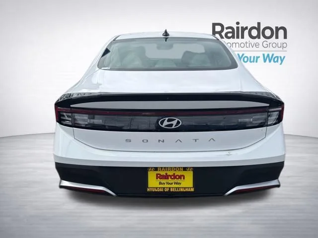 2025 Hyundai Sonata SE - Photo 6