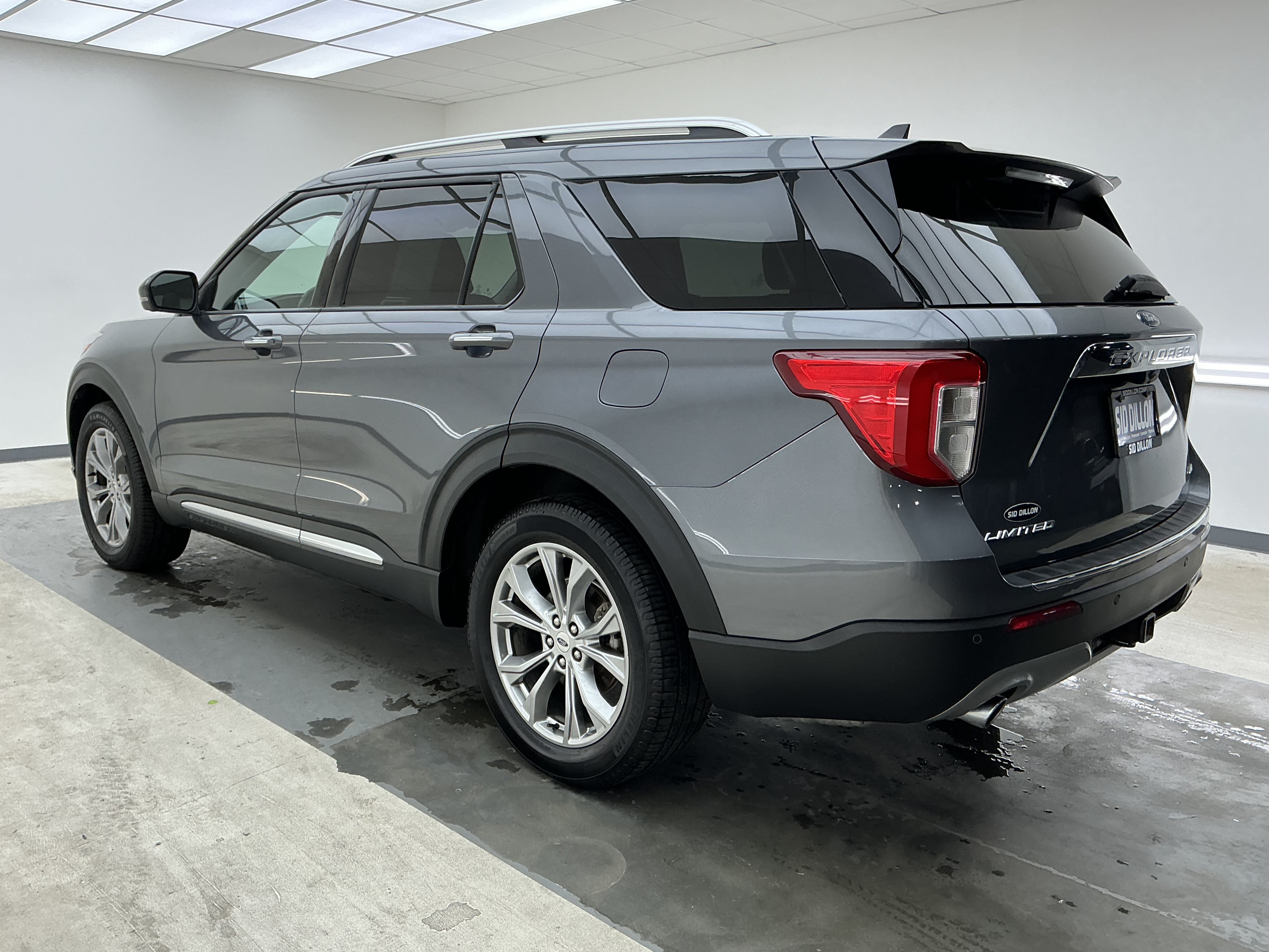 Used 2021 Carbonized Gray Metallic Ford Limited image 6
