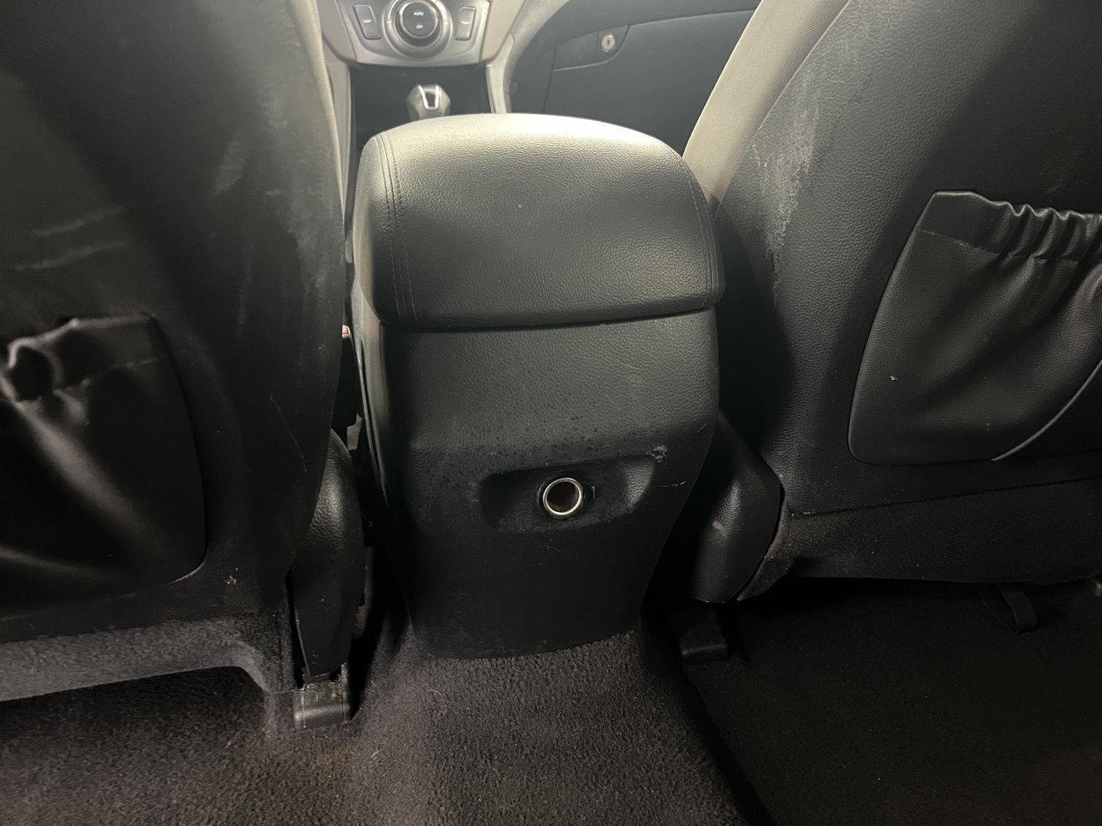 2017 Hyundai Santa Fe SE - Photo 26