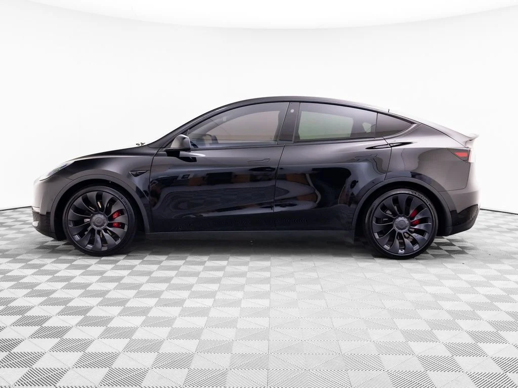 Used 2022 Tesla Model Y Performance with VIN 7SAYGDEF9NF460739 for sale in Barrington, IL