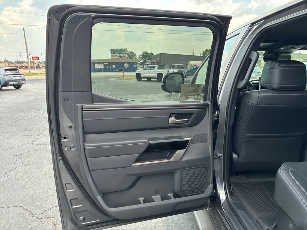 2026 Toyota Tundra Limited - Photo 19