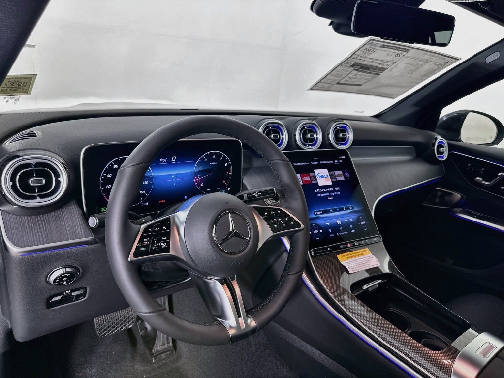 New 2027 Graphite Grey Metallic Mercedes-Benz GLC 300 image 40