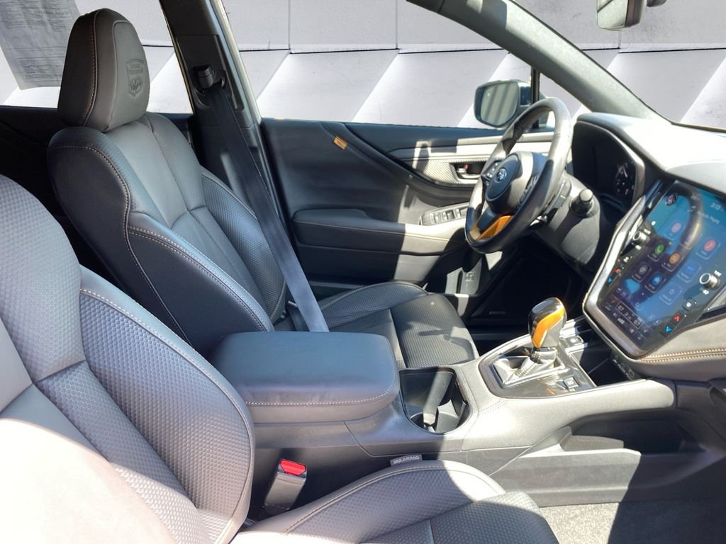 Used 2024 White Subaru Wilderness image 13