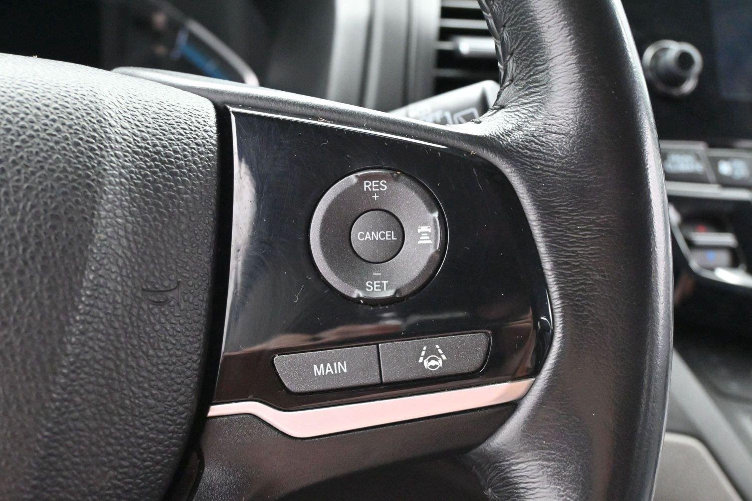 Used 2019 White Diamond Pearl Honda Touring image 20