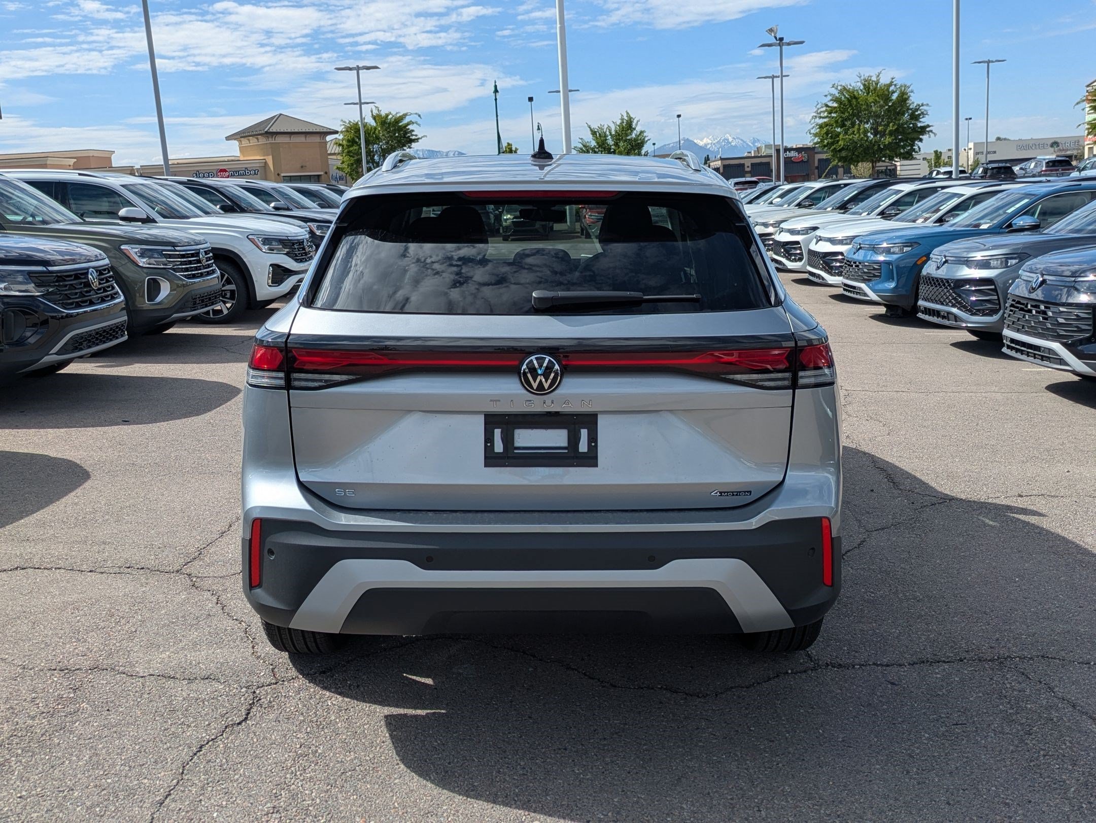New 2026 Pyrite Silver Metallic Volkswagen SE image 4