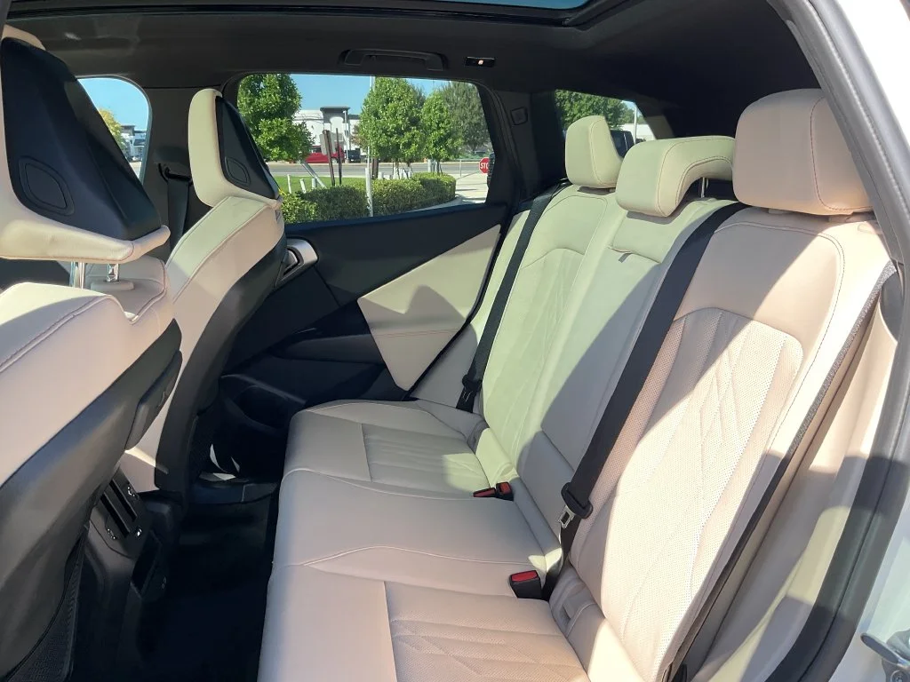 Used 2026 White BMW 30 xDrive image 14