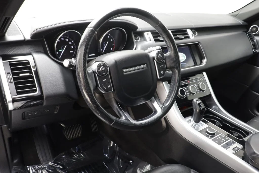 Used 2016 Santorini Black Land Rover 3.0L V6 Supercharged HSE image 8