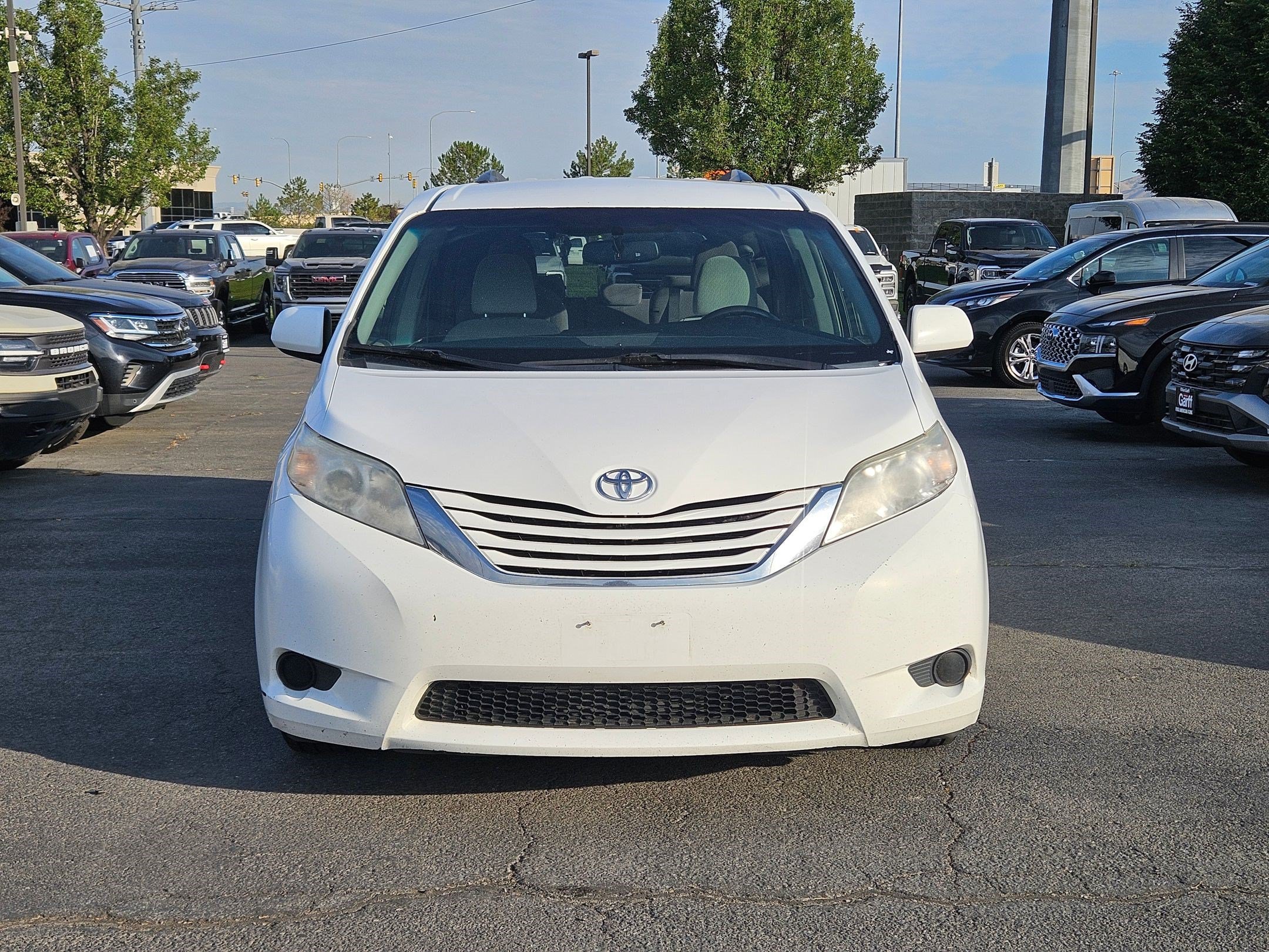 Used 2015 Super White Toyota LE AAS image 19