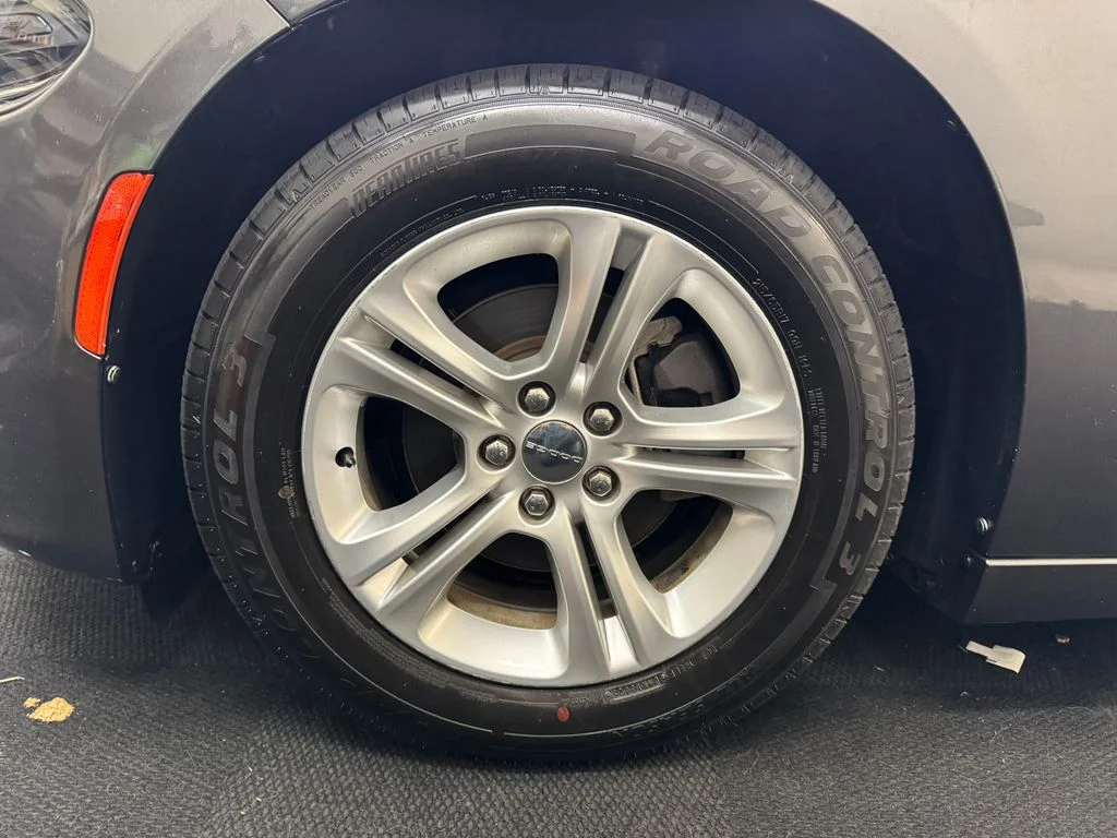 Used 2021 Gray Dodge SXT image 11