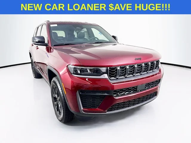 2026 Jeep Grand Cherokee Laredo