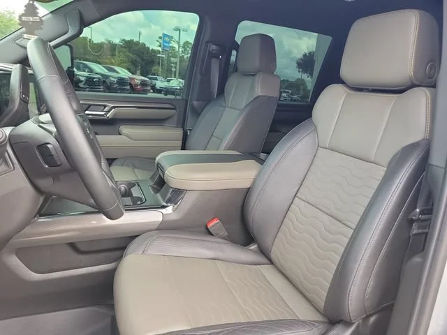 2025 Chevrolet Silverado 2500HD ZR2 - Photo 24