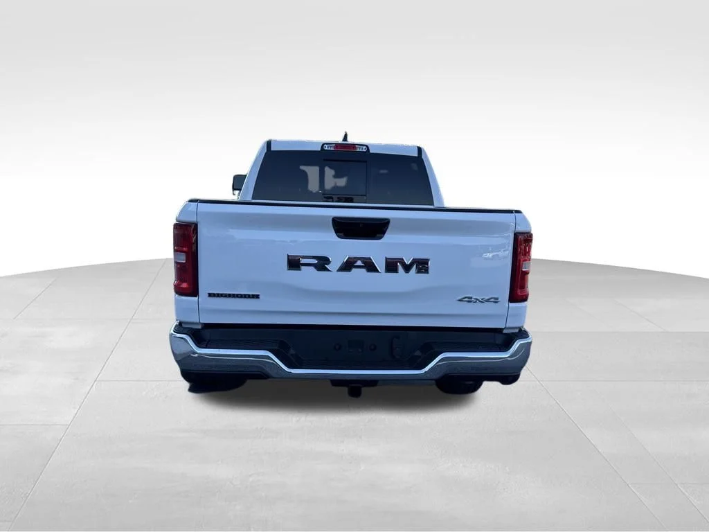 Used 2025 White Ram Big Horn/Lone Star image 4