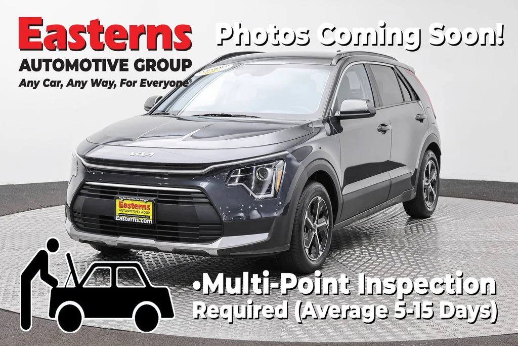 Used 2025 Gray Kia LX image 1