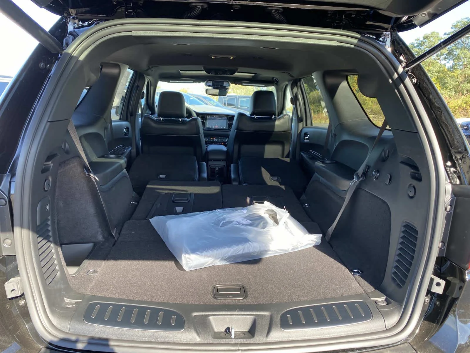 New 2026 Diamond Black Clear-Coat Exterior Paint Dodge GT Plus image 5