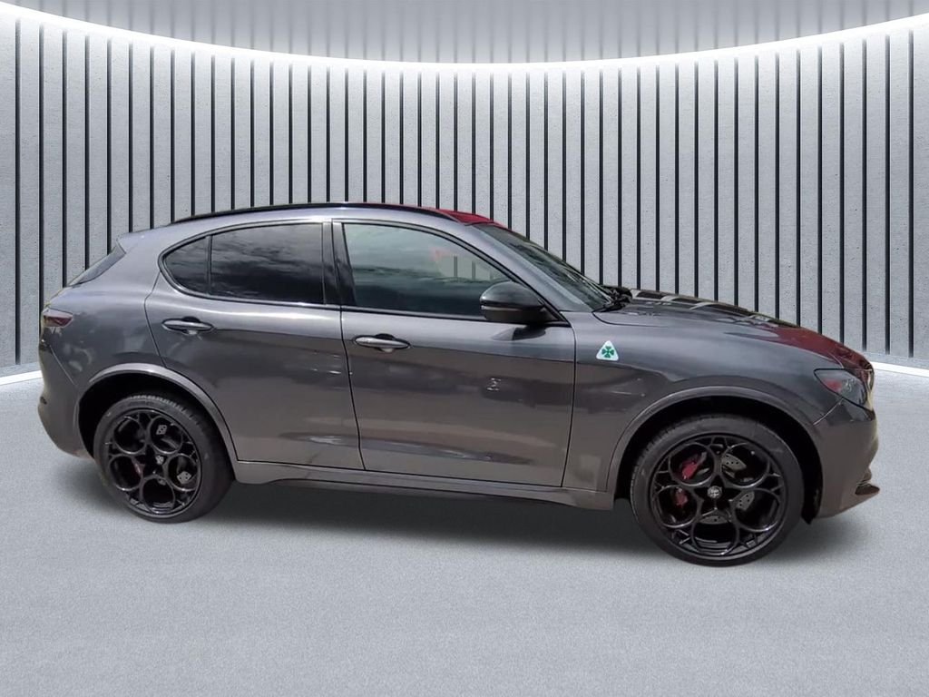 Used 2024 Gray Alfa Romeo Quadrifoglio image 16