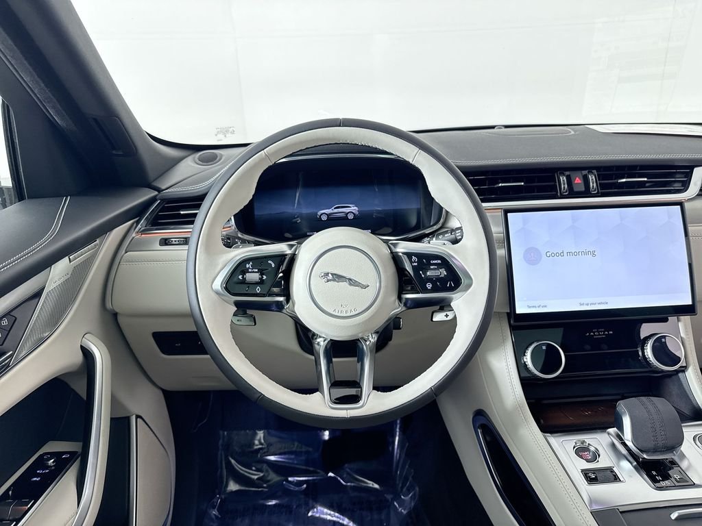 2026 Jaguar F-Pace R-Dynamic S - Photo 14