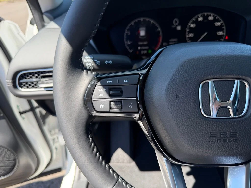New 2027 Platinum White Pearl Honda EX-L image 17
