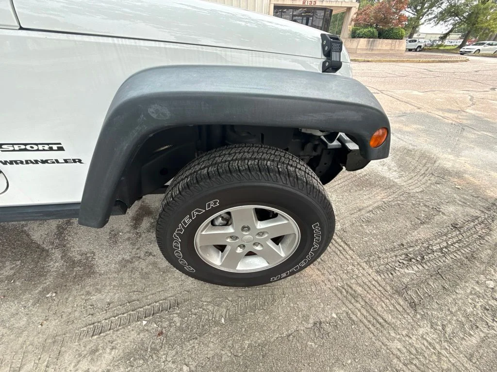 Used 2013 White Jeep Sport image 12