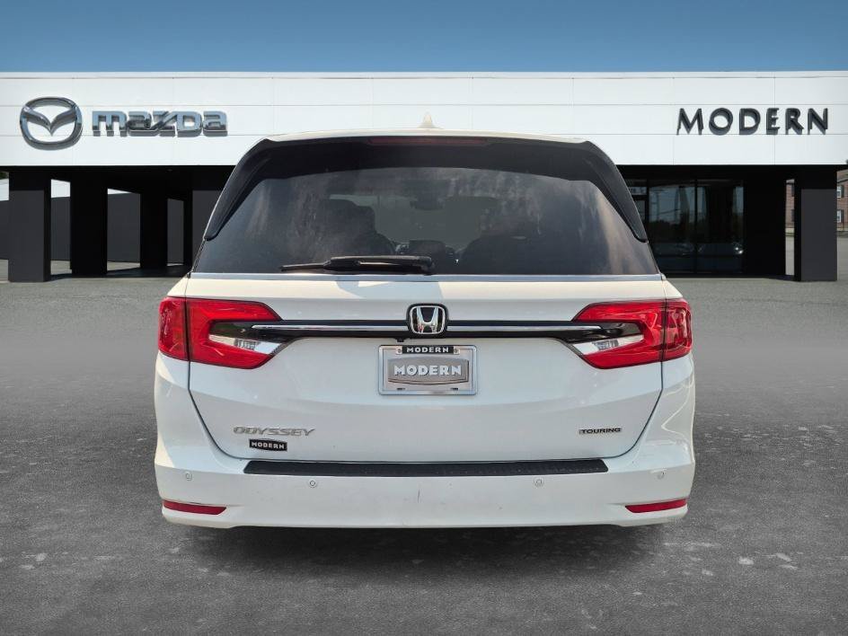 Used 2022 White Honda Touring image 4